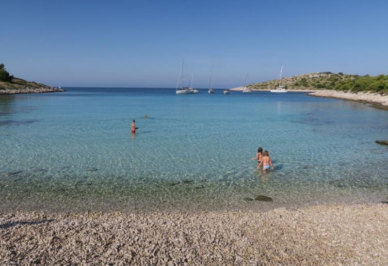 Rekordne brojke u Hrvatskoj, a prazne plaže? Vlasnici apartmana ne vide problem